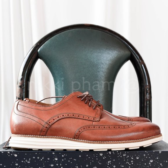 New Cole Haan Men’s Oxford Wingtip in BROWN - Picture 1 of 6